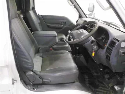 Mazda BONGO  с аукциона в Японии