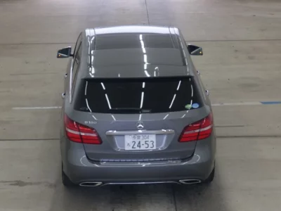 Mercedes-Benz B CLASS