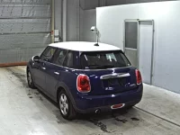 BMW MINI лот № 7143 оценка 4  с аукциона в Японии 1