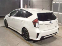 Toyota PRIUS ALPHA лот № 3089 оценка 3.5  с аукциона в Японии 1