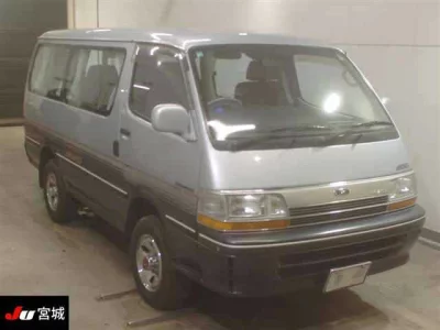 Toyota HIACE  с аукциона в Японии