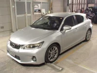 Lexus CT лот № 3079 оценка 3.5  с аукциона в Японии 3
