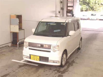 Daihatsu MOVE CONTE