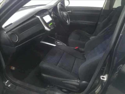 Toyota COROLLA FIELDER  с аукциона в Японии