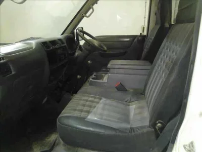 Mazda BONGO  с аукциона в Японии