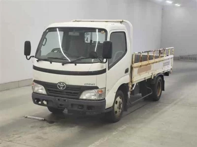 Toyota DYNA  с аукциона в Японии