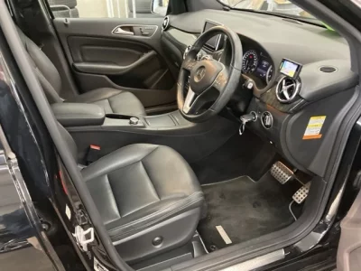 Mercedes-Benz B CLASS