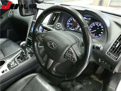 Nissan SKYLINE  с аукциона в Японии