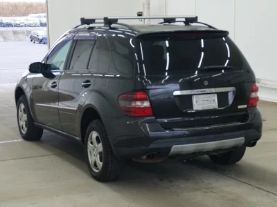 Mercedes-Benz ML CLASS