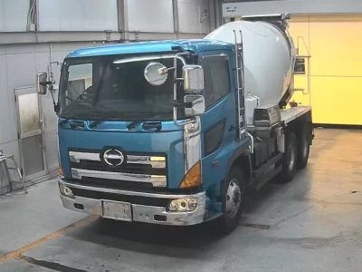 Hino TRUCK