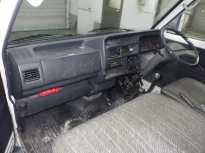 Nissan VANETTE TRUCK