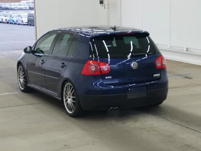 Volkswagen GOLF  с аукциона в Японии