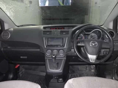 Mazda PREMACY  с аукциона в Японии