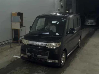 Daihatsu TANTO  с аукциона в Японии
