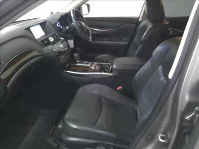 Nissan FUGA  с аукциона в Японии