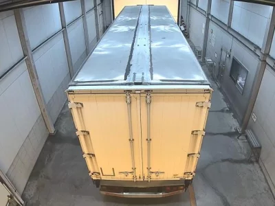 Mitsubishi FUSO TRUCK  с аукциона в Японии