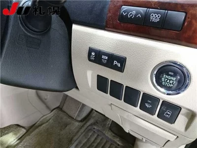 Toyota ALPHARD  с аукциона в Японии