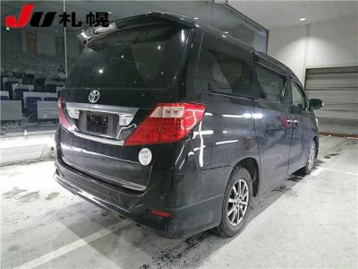 Toyota ALPHARD  с аукциона в Японии