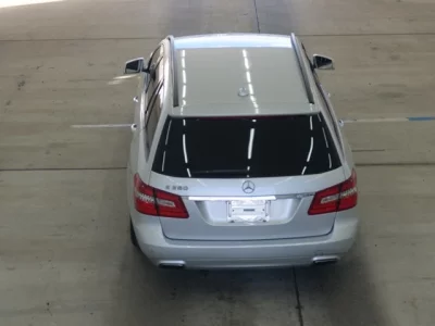 Mercedes-Benz E CLASS WAGON