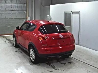 Nissan JUKE  с аукциона в Японии