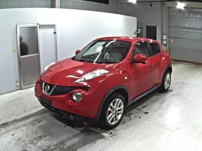 Nissan JUKE  с аукциона в Японии