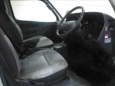 Toyota HIACE VAN  с аукциона в Японии
