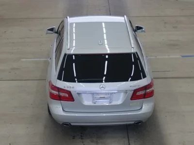 Mercedes-Benz E CLASS WAGON  с аукциона в Японии