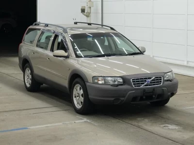 Volvo XC70  с аукциона в Японии