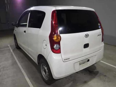 Daihatsu MIRA  с аукциона в Японии
