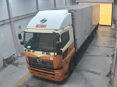 Hino TRUCK
