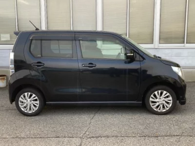 Suzuki WAGON R  с аукциона в Японии