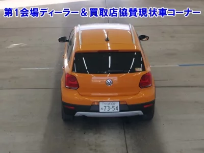 Volkswagen CROSS POLO