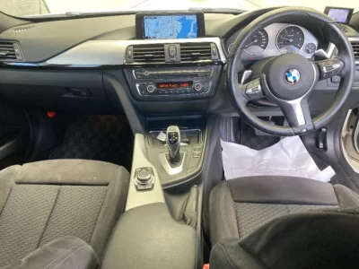 BMW 3-Series  с аукциона в Японии