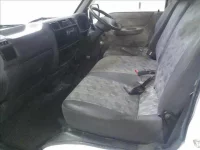 Nissan VANETTE TRUCK лот № 9032 оценка R  с аукциона в Японии 2