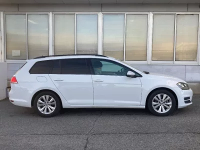 Volkswagen GOLF VARIANT  с аукциона в Японии