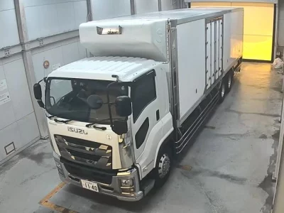 Isuzu TRUCK  с аукциона в Японии
