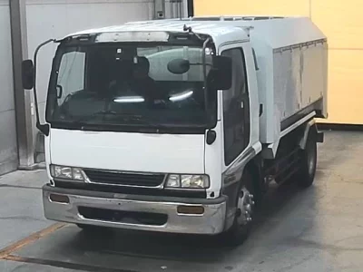 Isuzu FORWARD  с аукциона в Японии
