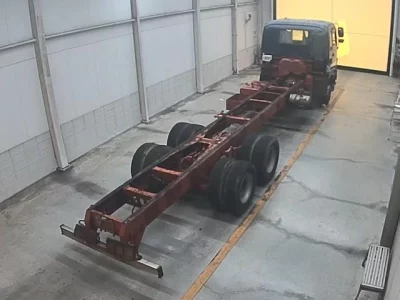 Isuzu TRUCK  с аукциона в Японии