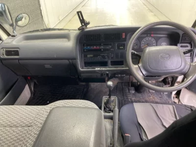 Toyota HIACE VAN  с аукциона в Японии