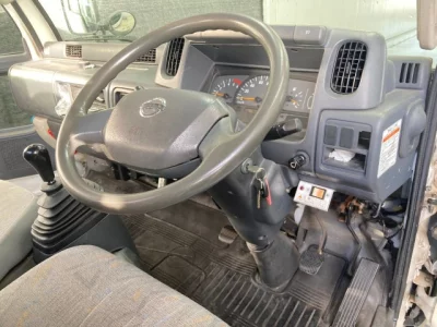 Nissan ATLAS  с аукциона в Японии