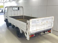 Mitsubishi CANTER лот № 4021 оценка 3  с аукциона в Японии 1