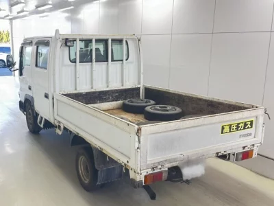 Mazda TITAN  с аукциона в Японии