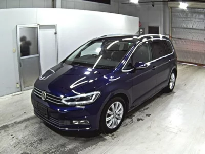 Volkswagen GOLF TOURAN  с аукциона в Японии
