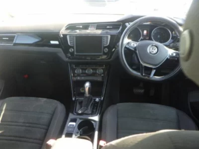 Volkswagen GOLF TOURAN  с аукциона в Японии