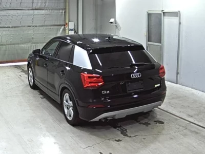 Audi Q2  с аукциона в Японии