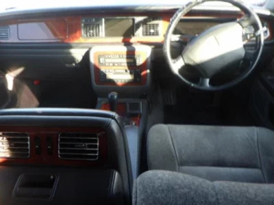 Toyota CENTURY  с аукциона в Японии