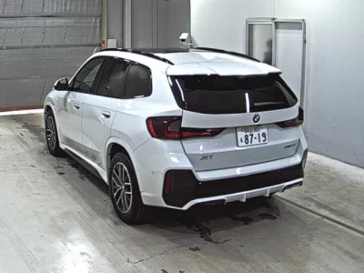 BMW X1  с аукциона в Японии