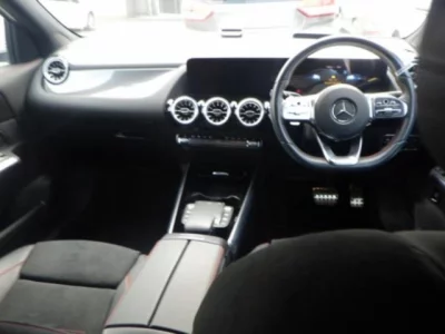 Mercedes-Benz GLA CLASS  с аукциона в Японии