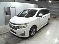 Nissan ELGRAND лот № 3203 оценка 3.5  с аукциона в Японии 3