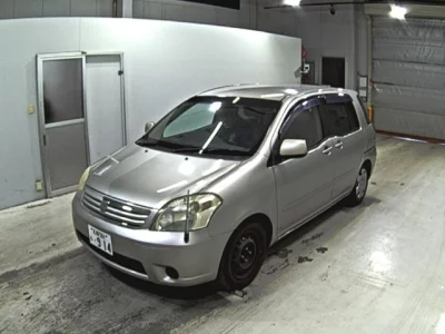 Toyota RAUM